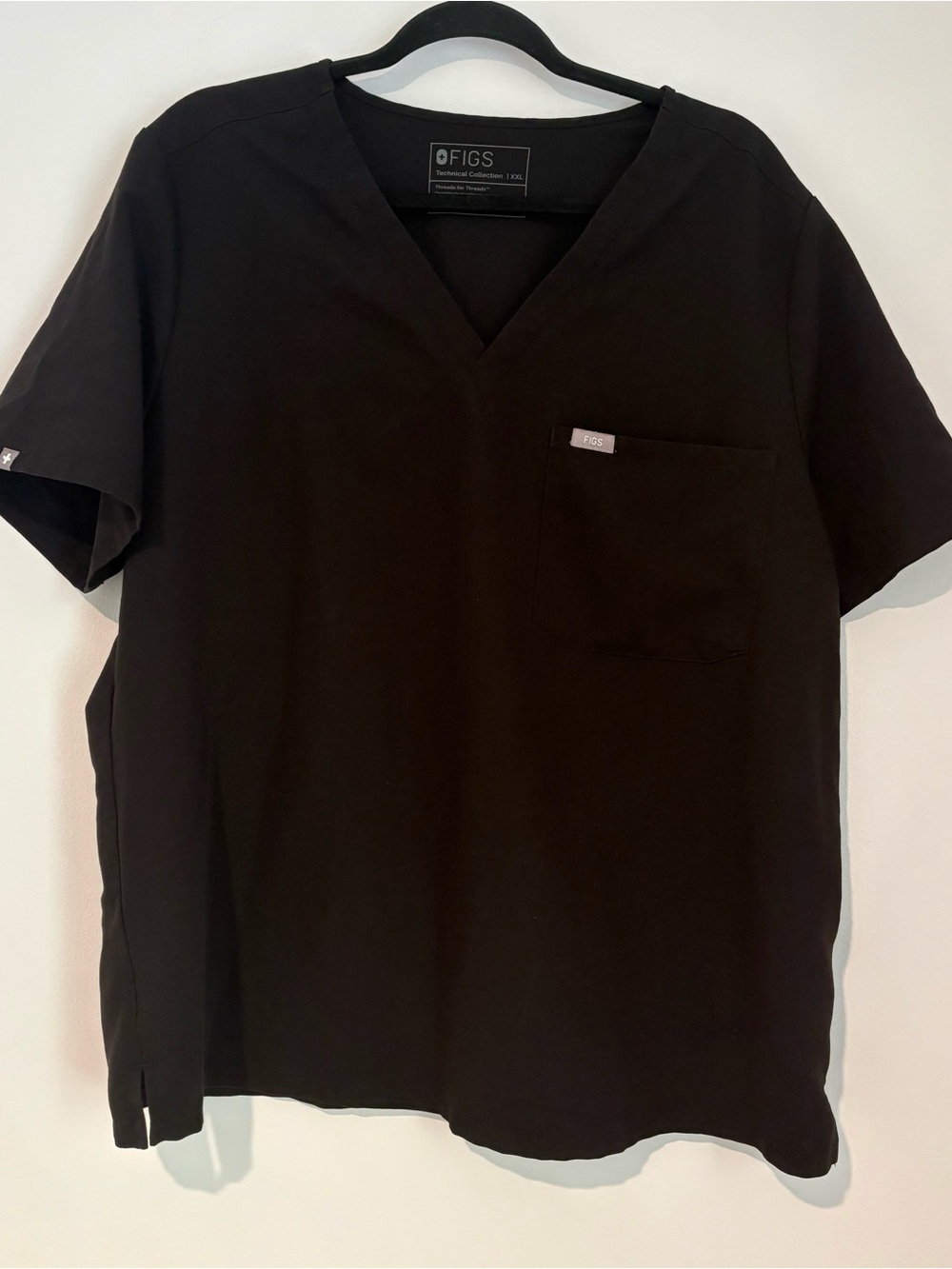 Figs Women’s Catarina One Pocket Scrub Top Black Size XXL